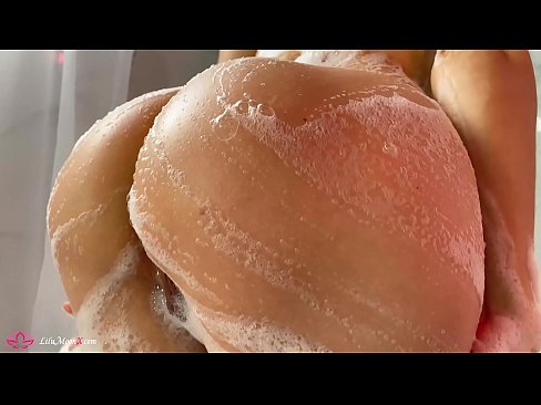 ❤️ Brineta masturbira macu vibratorom do intenzivnog orgazma pod tušem ❤️ Ruski porno kod nas bs.mouthporn.ru